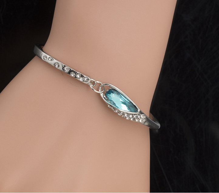 Picture of Ocean Heart Girl Crystal Bracelet Female Korean Simple Ornament Lady Valentine'S Day Girlfriends Birthday Gift - Bracelet