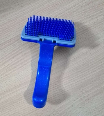 Picture of 1 PC Cat Grooming Brush Pet Hair Remove Brush Clean Deshedding Effective Massage Cat Grooming Brush Dog combs-Blue-50 gm