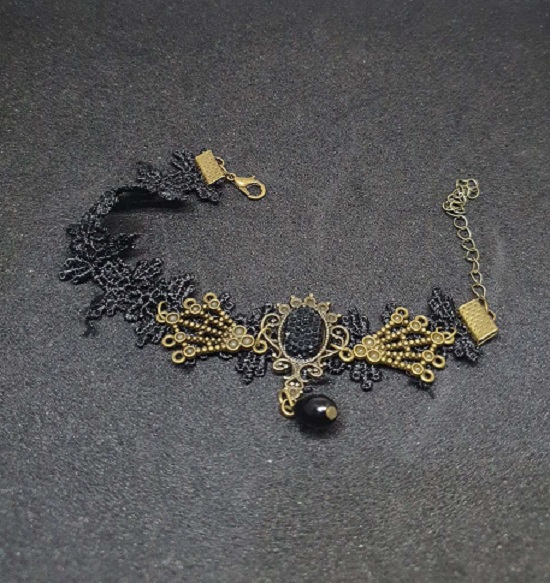 Picture of 1 Pc Vintage Black Flower Lace Anklet Ankle Bracelet Barefoot Sandal Jewelry Women Nupur-Black