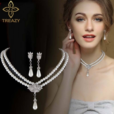 Picture of Women Necklace Love 3 piece set pearl necklace female earrings bracelet set bridal jewelry elegant van short clavicle neck chain-Multicolor-45 CM