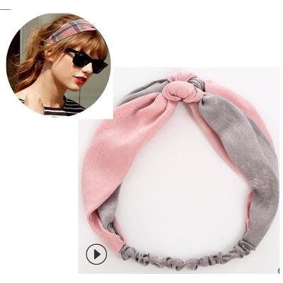 Picture of Fashionable Women Makeup And Sports Hair Band - Hair Band