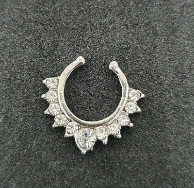 Picture of Women Fake Nose Ring - Silver