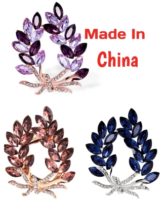 Picture of New Ladies Flowers and plants Brooch Copper Micro-inlaid Zircon Natural Freshwater Pearl Leaves Corsage hijab pin