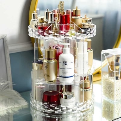 Picture of 360-Degree Rotating Makeup Organizer with Adjustable Large Capacity and Diamond Pattern - NR Mart - Multicolor