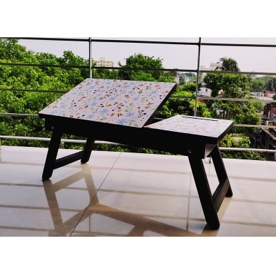Picture of wooden laptop table 
