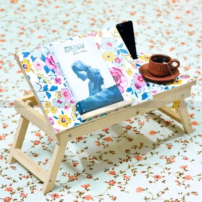 Picture of wooden laptop table 