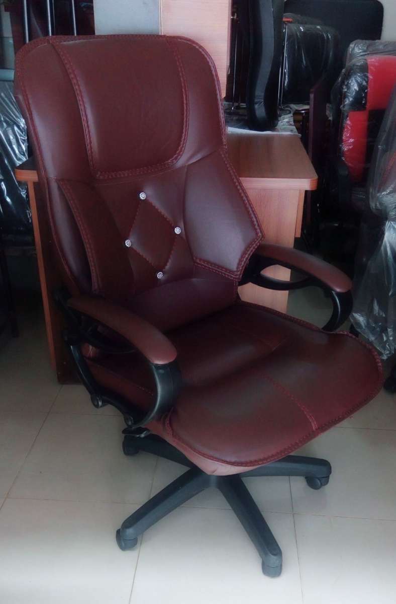Picture of REVOLVING CHAIR (Chocolate)