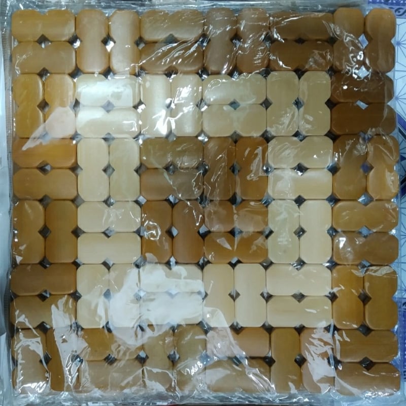 Picture of wooden hot pot trivet / table mat