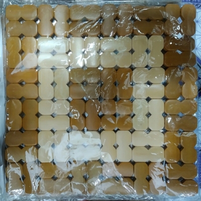 Picture of wooden hot pot trivet / table mat