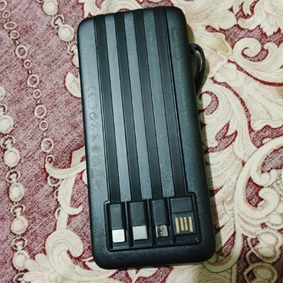 Picture of VEN-DENS 4 in 1 POWERBANK 10000MAH WITH CABLE BLACK VD-PB058 - Black