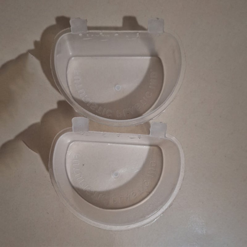Picture of 2 pcs Bird Feeder Flat Bottom Feeding Cup Hanging Drink Food Bowl Birds Supplies