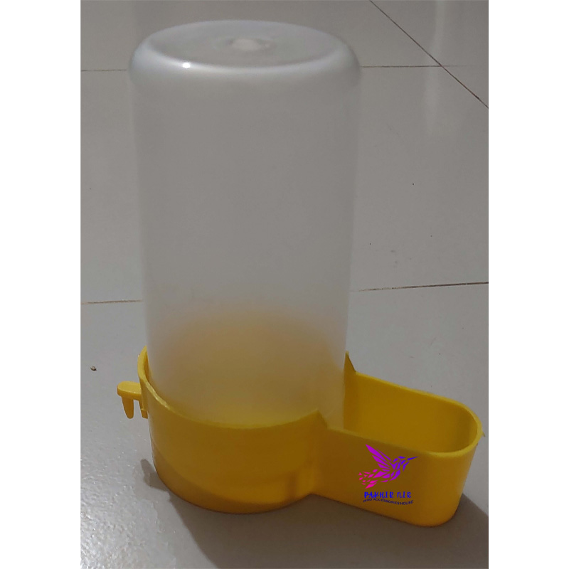 Picture of Water Pot for your pigeons 350m