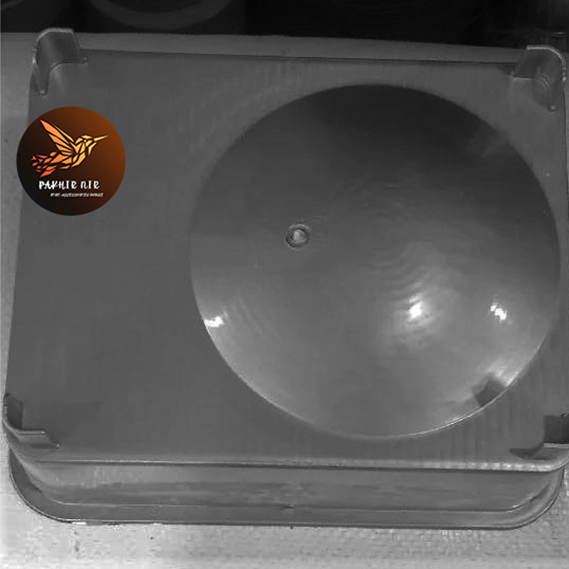 Picture of Breeding Box for cockatiel bird with tray