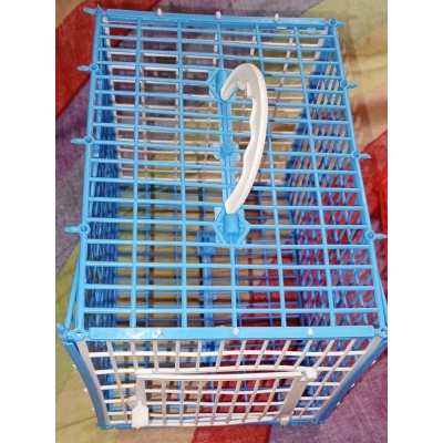 Picture of Carrying Cage For Bird (Plastic)-01 Pc