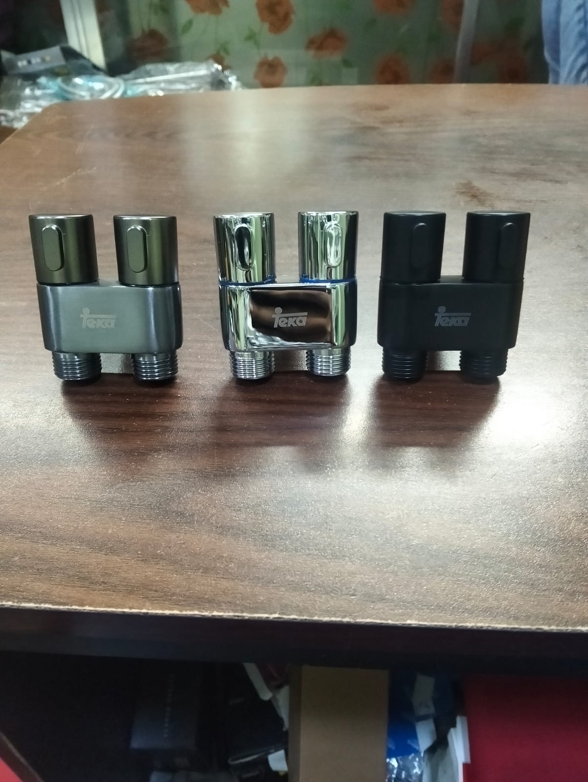 Picture of Twin Angle Stop Cock
