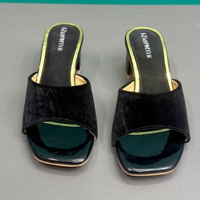 Picture of Korian Fabrics Heel - Black