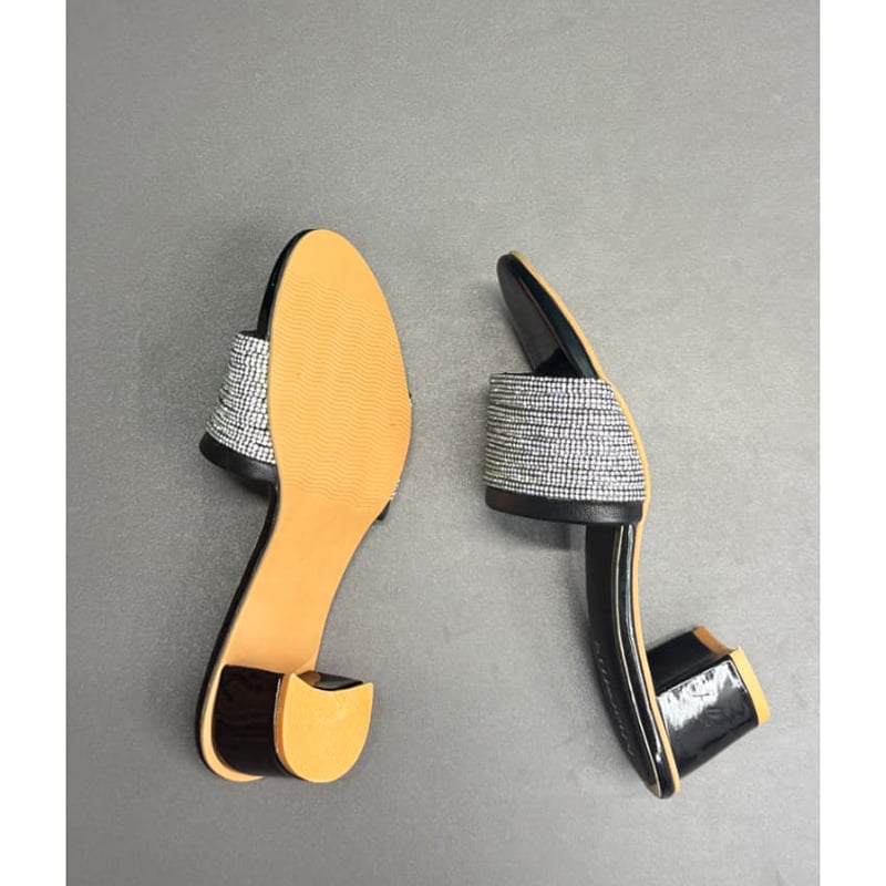 Picture of Kharom Glame Shine Heel - Black
