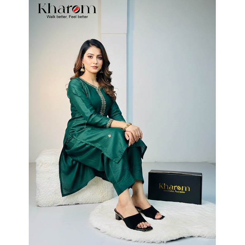 Picture of Korian Fabrics Heel - Black