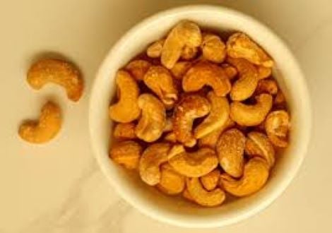 Picture of Cashew/Roasted Cashew Nuts -250Gm Kaju Badam-Vaja Kaju Badam With Salt (Jar)