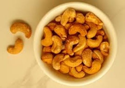 Picture of Cashew/Roasted Cashew Nuts -250Gm Kaju Badam-Vaja Kaju Badam With Salt (Jar)