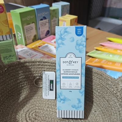 Picture of Dot & Key Ceramides + Hyaluronic Acid Moisturizer – For Intense Hydration & Skin Repair | 100g