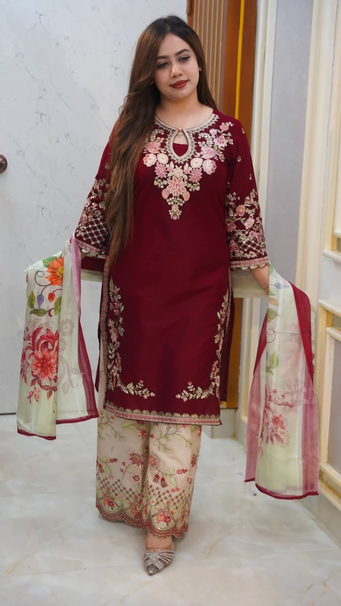 Picture of Garara Three Piece Suite-Maroon 