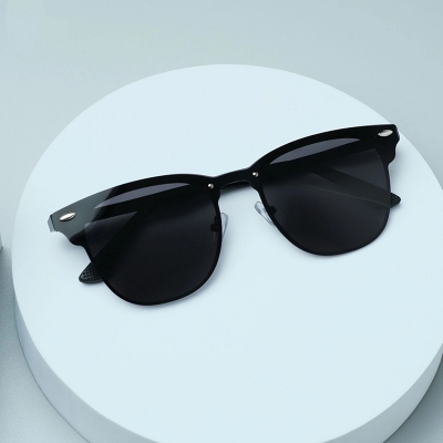 Picture of 100% Metal Body Men polarized Driving Sunglasses Black - Sun Glass