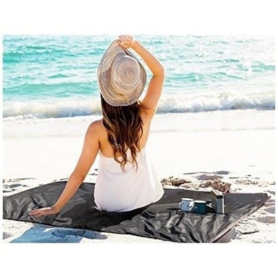 Picture of Pocket Beach Picnic Blanket Waterproof/Sandproof Camping Hiking Mat (Black)