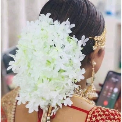 Picture of Artificial Real touch Flower For Gorgeous Hairstyles to slay your wedding look Long Lasting (Off White,Int:S/M)