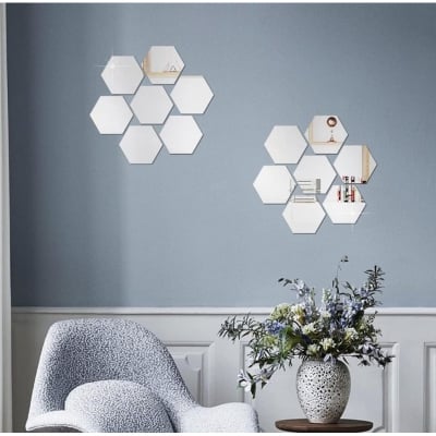 Picture of 6 Hexagon Mirror Wall Stickers, 6PCS Mirror Art DIY Home Decorative 3D Hexagonal Acrylic Mirror Wall Sheet Plastic Mirror Tiles for Home Living Room Bedroom Sofa TV Setting Wall Decoration (CLEAR)