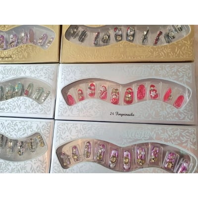 Picture of 10 pcs fashion noble nail of sparkle diamante nail patch 