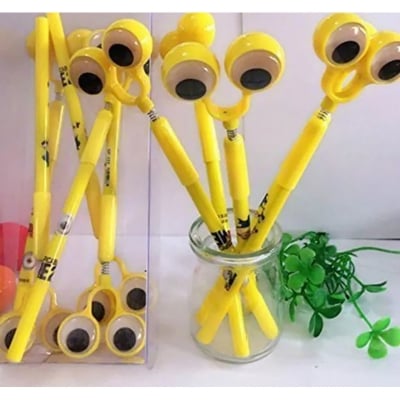 Picture of 2 pcs Minion Black Gel Pens with Cute Googly Eye  for Stationery School Supplies Kids Birthday Party Return Gift (Yellow)