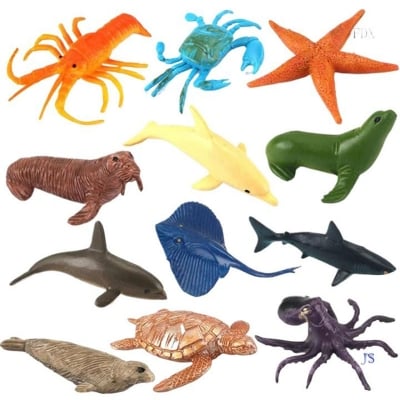 Picture of Marine animal collectible figures toys 7 Pcs teaching tool for children Understand marine life and the language of learning (Multicolor)