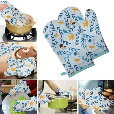 Picture of Baking Essential Cotton Padded Heat Proof Microwave Baking Oven Mitt Gloves Kitchen for Cooking, Non Slip, Set of 2 (30cm Long) Baking Items, Random Patterns (Multicolor)