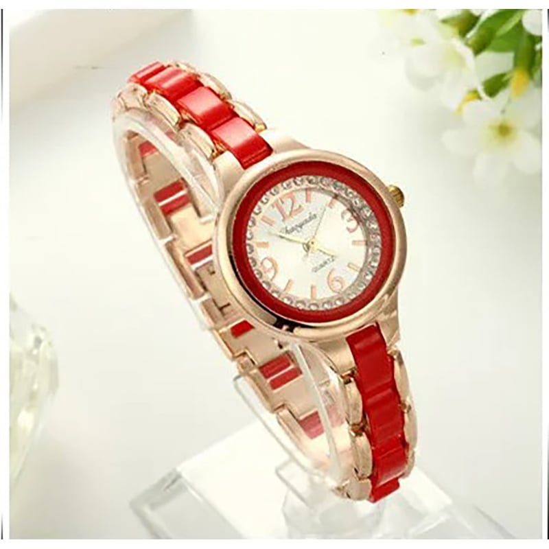 Picture of New Women Watches Lady Quartz Analog Fashion Rose Gold Bracelet Watch