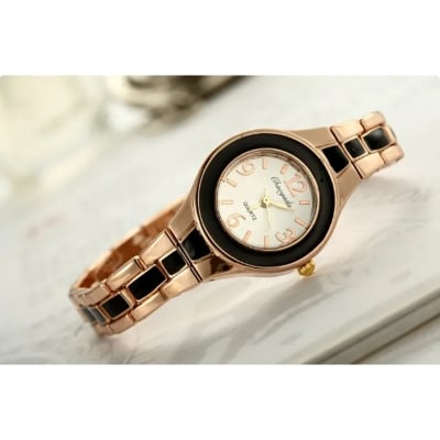Picture of New Women Watches Lady Quartz Analog Fashion Rose Gold Bracelet Watch