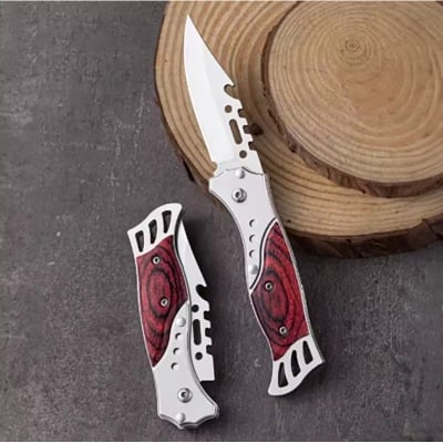 Picture of Outdoor pocket fol--ding k--nife, self-de-fense survival k---nife, self-defe-nse sur-vival k---nife, multi-fu-nctional -hard -Multicolor
