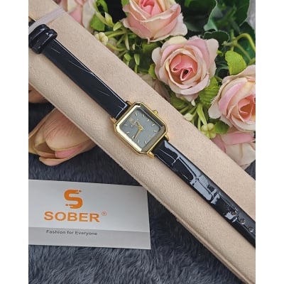 Picture of LUCKY FOX Women's Watches Square Style Green Leather Quartz Luxury Wristwatch for Women Gift for Girlfriend