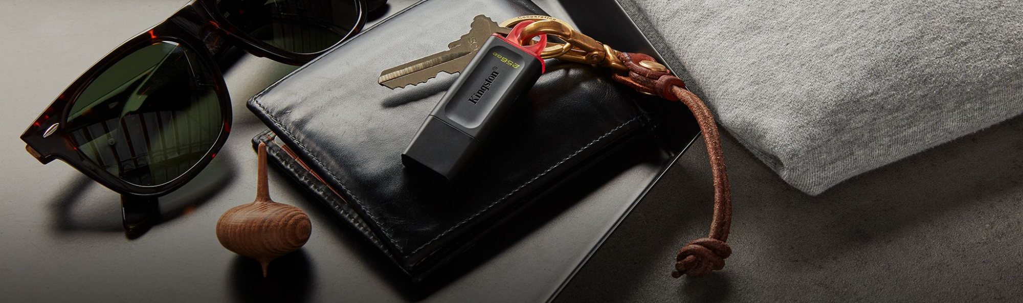 Picture of কিংস্টন DataTraveler Exodia 128GB USB 3.2 Black Pen Drive