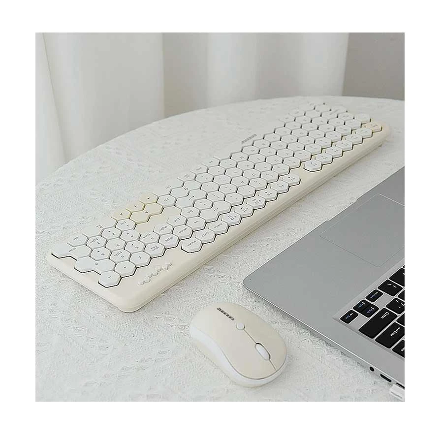 Picture of GEEZER Honey S White & Green Wireless Keyboard & Mouse Combo
