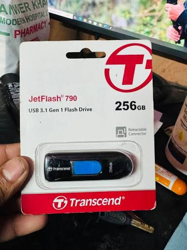Picture of Transcend V-790 256GB USB 3.1 Pen Drive (TS256GJF790K)