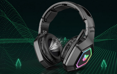 Picture of ONIKUMA B100 RGB Tri-Mode Bluetooth Black Gaming Headphone