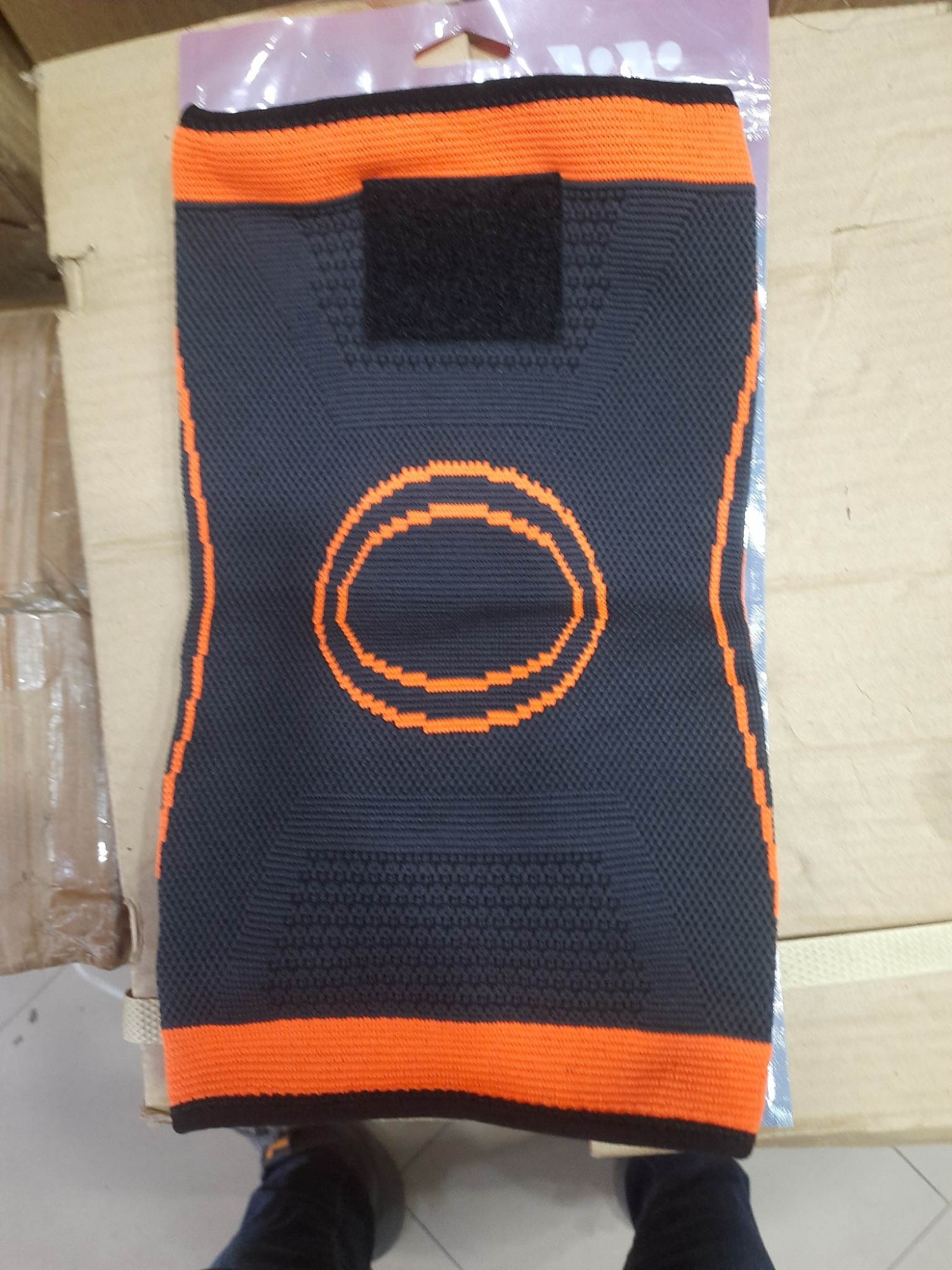 Picture of 1PC Sports Kneepad Men Pressurized Elastic Bandage Knee Pads Support Fitness Gear Basketball Volleyball football Brace Protector Multicolor