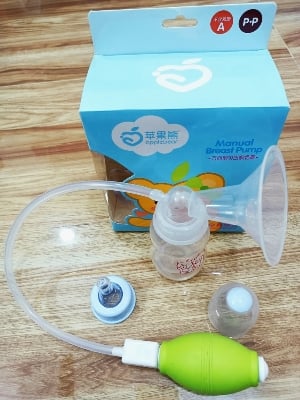 Picture of Apple.Bear Brest Pump Manual Control Mom Breastfeeding Baby Milk Suction Feeding Newborn Bottle 1 Gift set -healtproo Multicolor