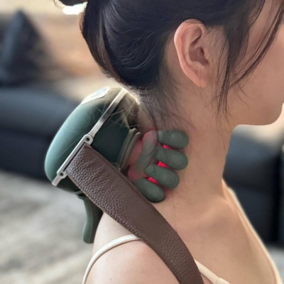 Picture of Neck And Shoulder Massager, Handyman Hand Massager For Back Body, 2 Heat Modes Heat Massage, 2026 New Upgraded Neck Massager For Shoulder, Neck And Leg Massage Green