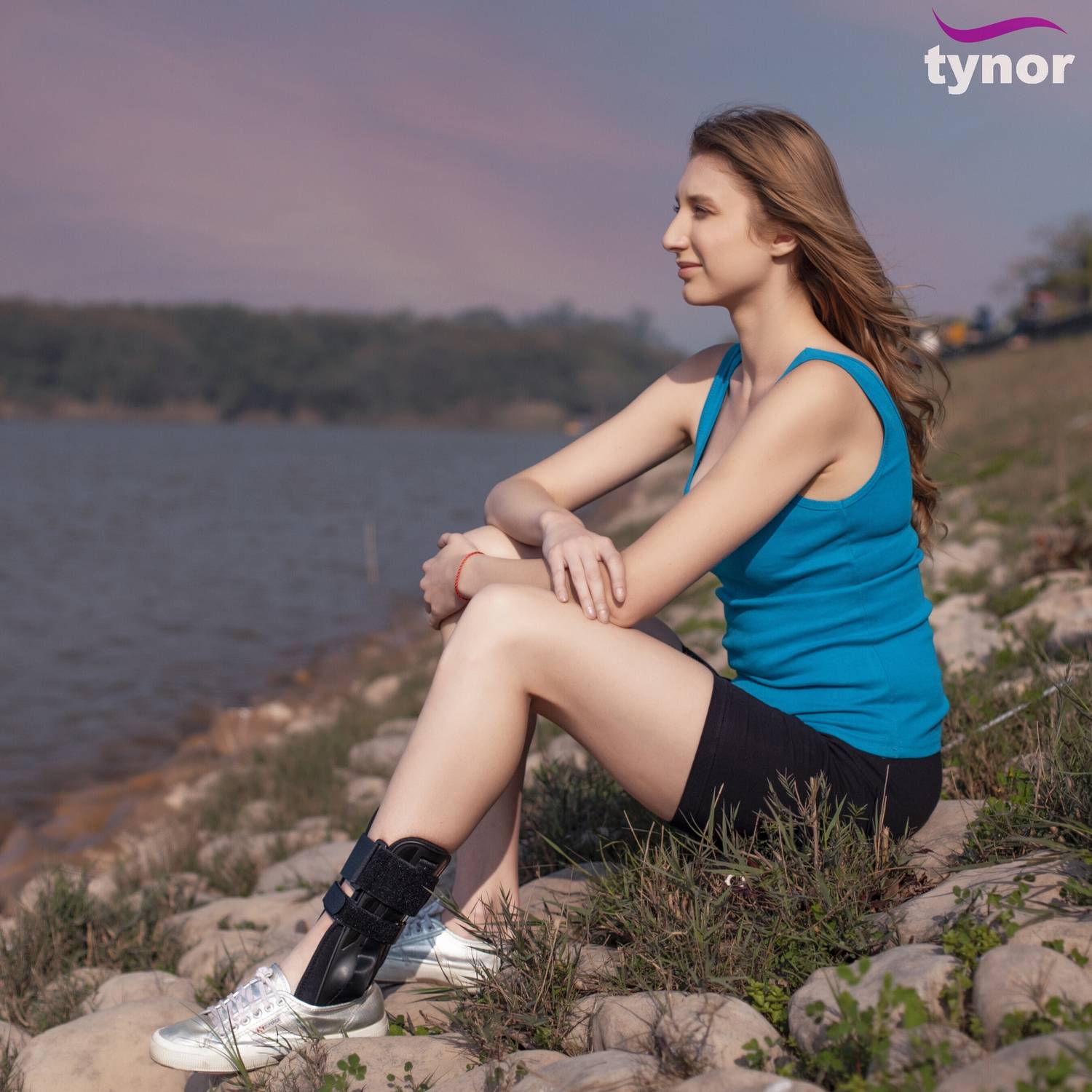 Picture of Ankle Splint | Post-Operative & Cast Rehabilitation | Tynor Black