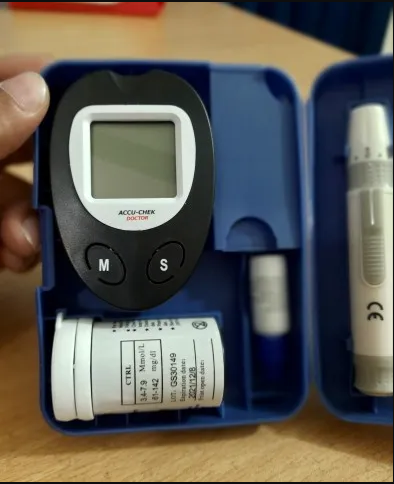 Picture of Accu Chek Instants Blood Glucose Monitor digital meter Multicolor