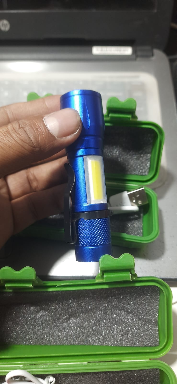 Picture of Rechargeable Mini Hot Clip System Flash Light-Zumable- Health Proo Multicolor