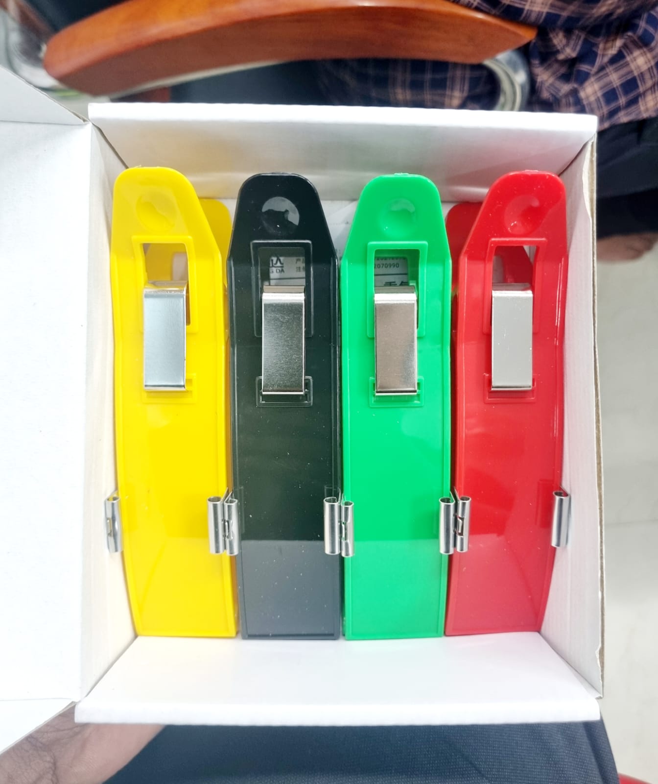 Picture of ECG Limb Clamp Electrodes Set of 4 Multicolor