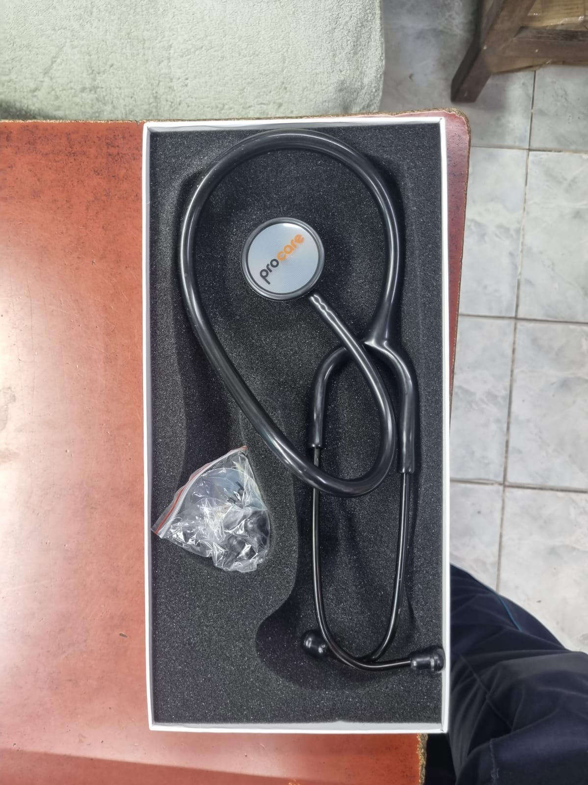 Picture of Classic Stainless Steel Stethoscope procare black 